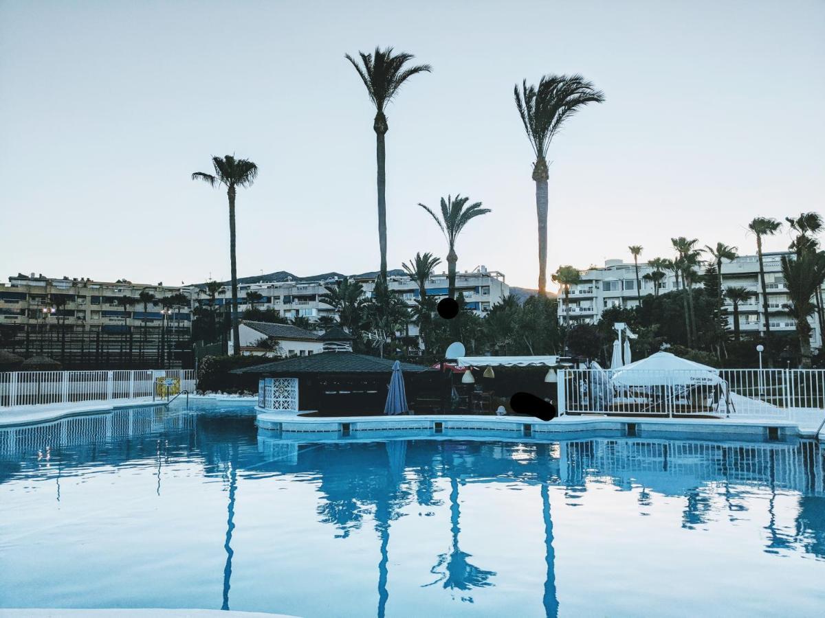 Golf Coast Los Alamos, Primera Linea De Playa Torremolinos Buitenkant foto