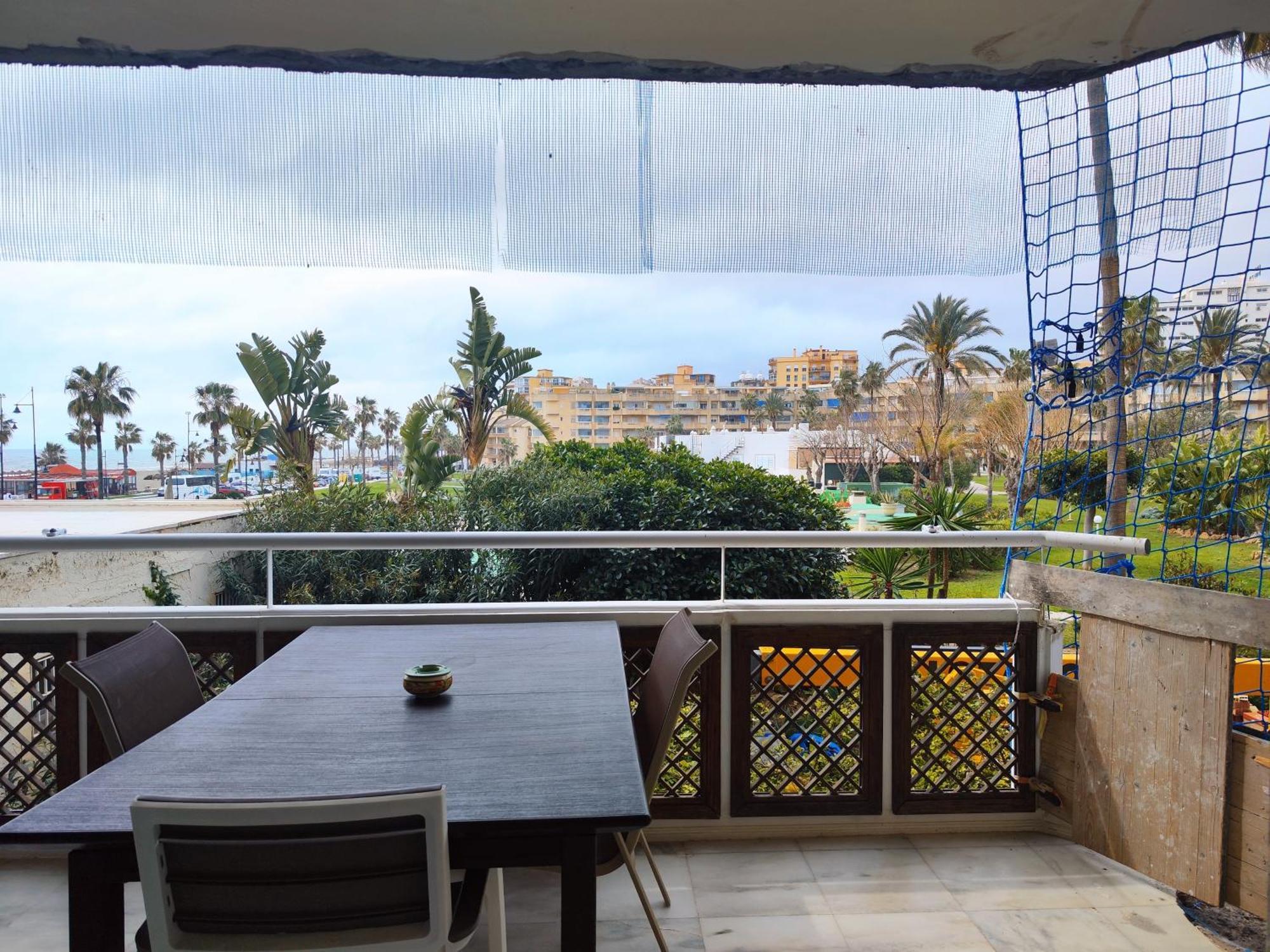 Golf Coast Los Alamos, Primera Linea De Playa Torremolinos Buitenkant foto